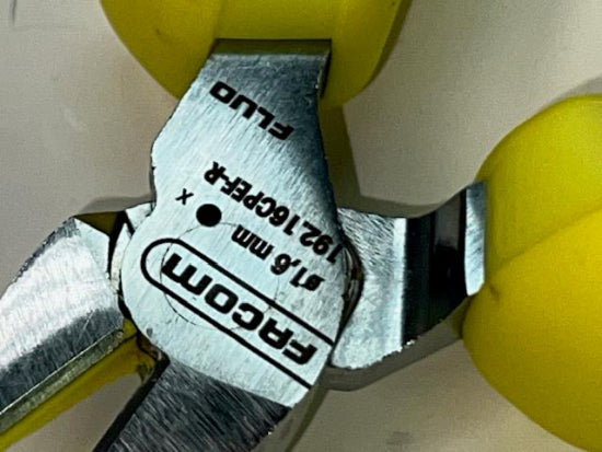 FACOM 145mm Diagonal Cutting Pliers c/w Return Spring & Offcut Retainer FLUO - Cardon Tools