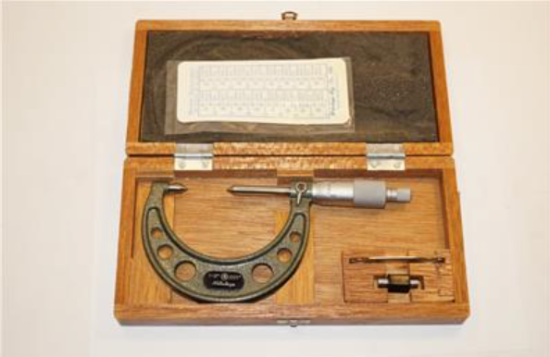 Mitutoyo Japan 1-2" 60 Degree Point Micrometer. 112-370 .001" GRAD