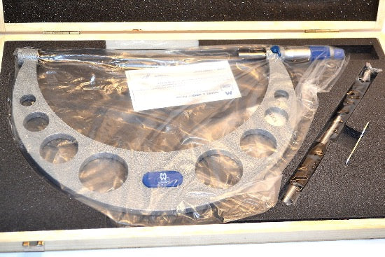 MOORE & WRIGHT MW210-051 Micrometer 8-9" .0001" Carbide + Standard - Cardon Tools
