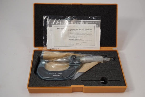 New Mitutoyo Japan 0-25mm Carbide DIGITAL SPLINE Micrometer 131-115 0.01mm Grad